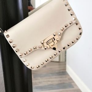 I got the balck as a gift